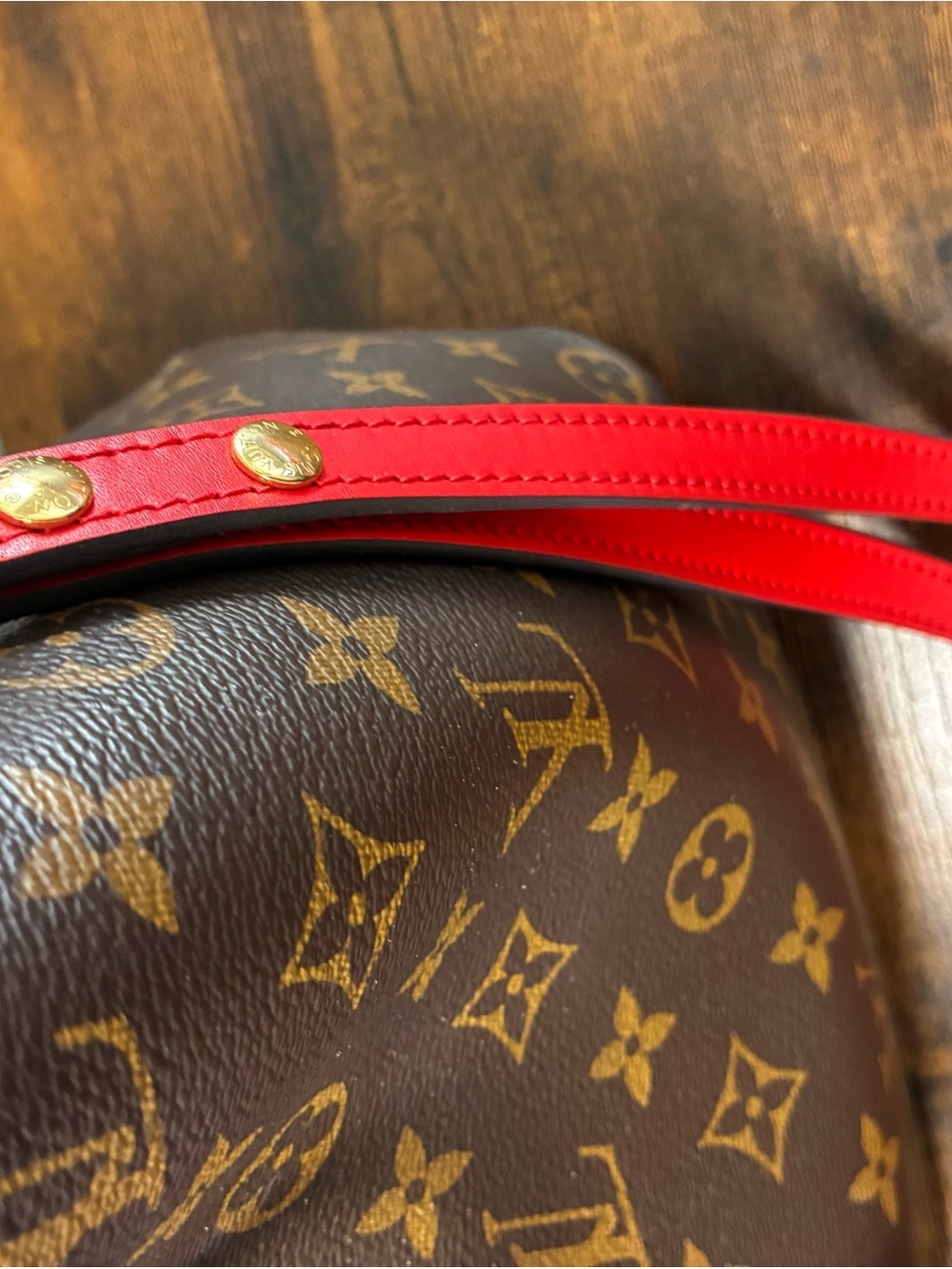 Louis Vuitton Monogram Drawstring Shoulder Bag with Red Trim - Picture 9 of 11